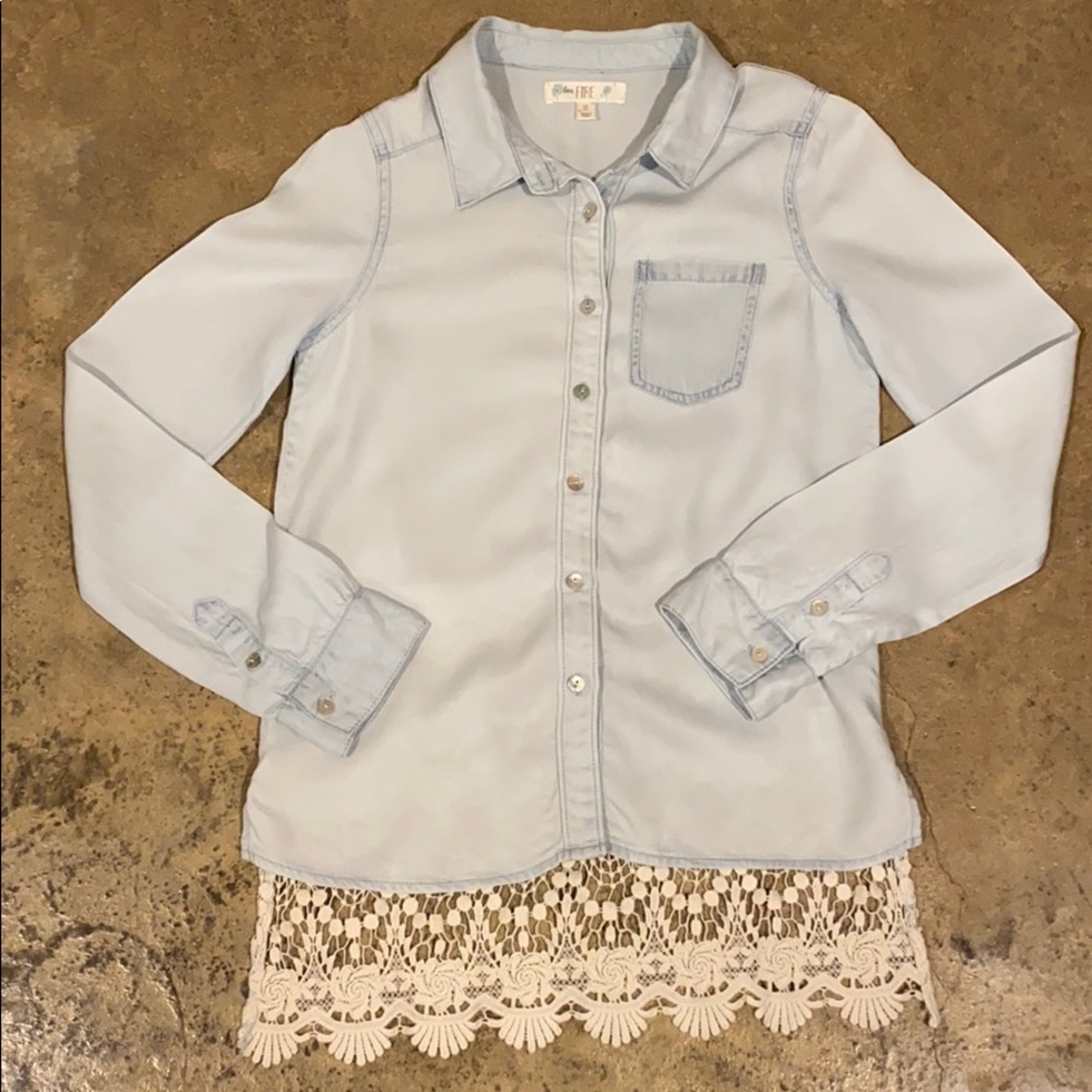 Nordstrom light chambray blouse
